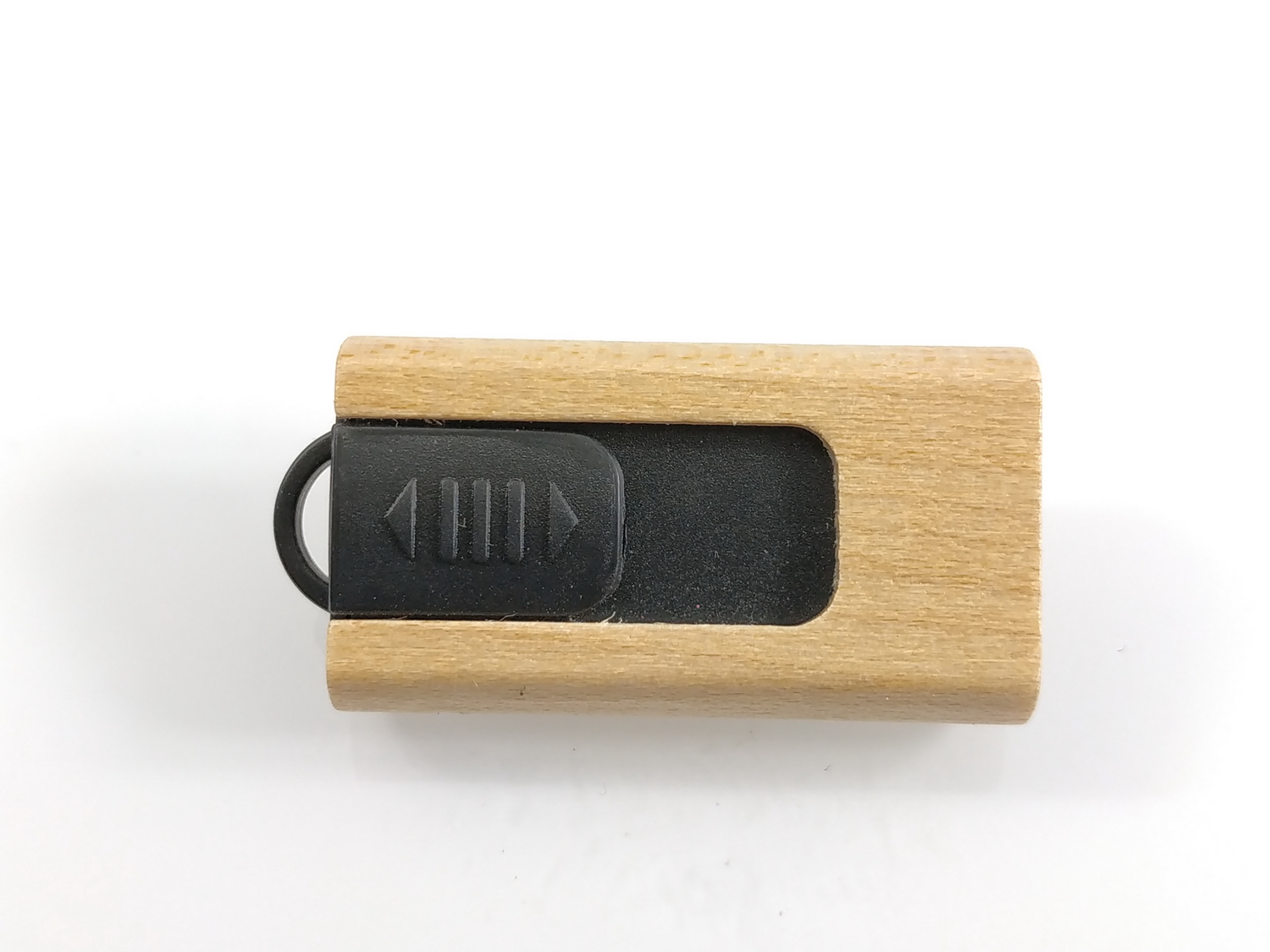 Мини флешка из дерева