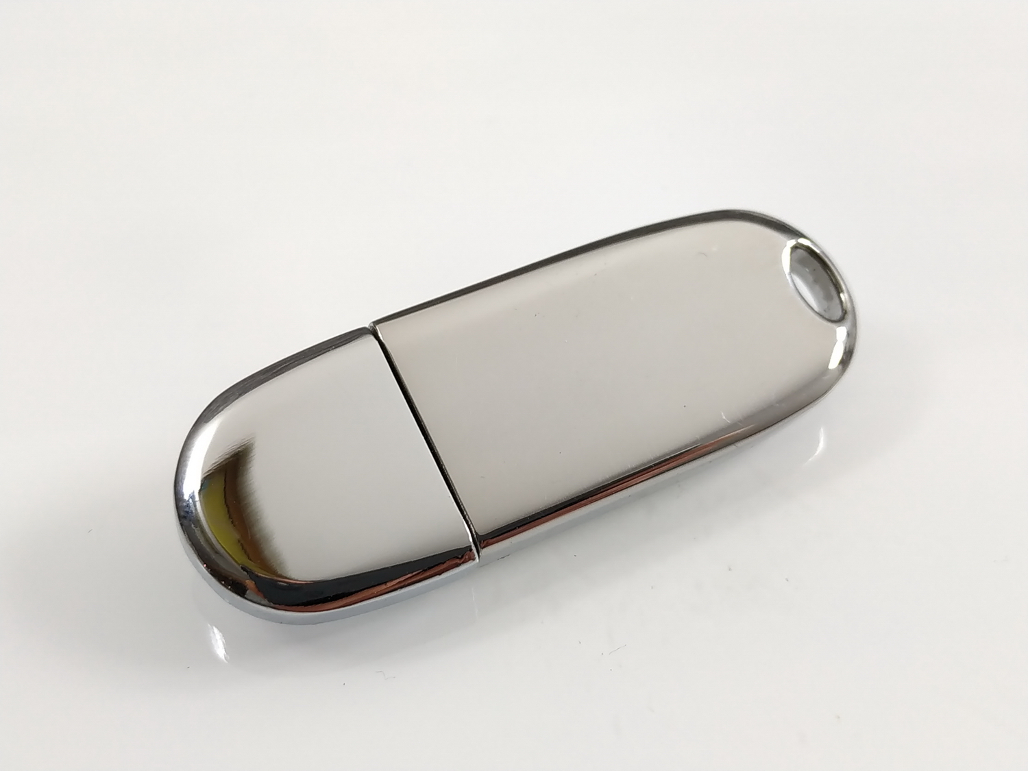 Гламурная флешка