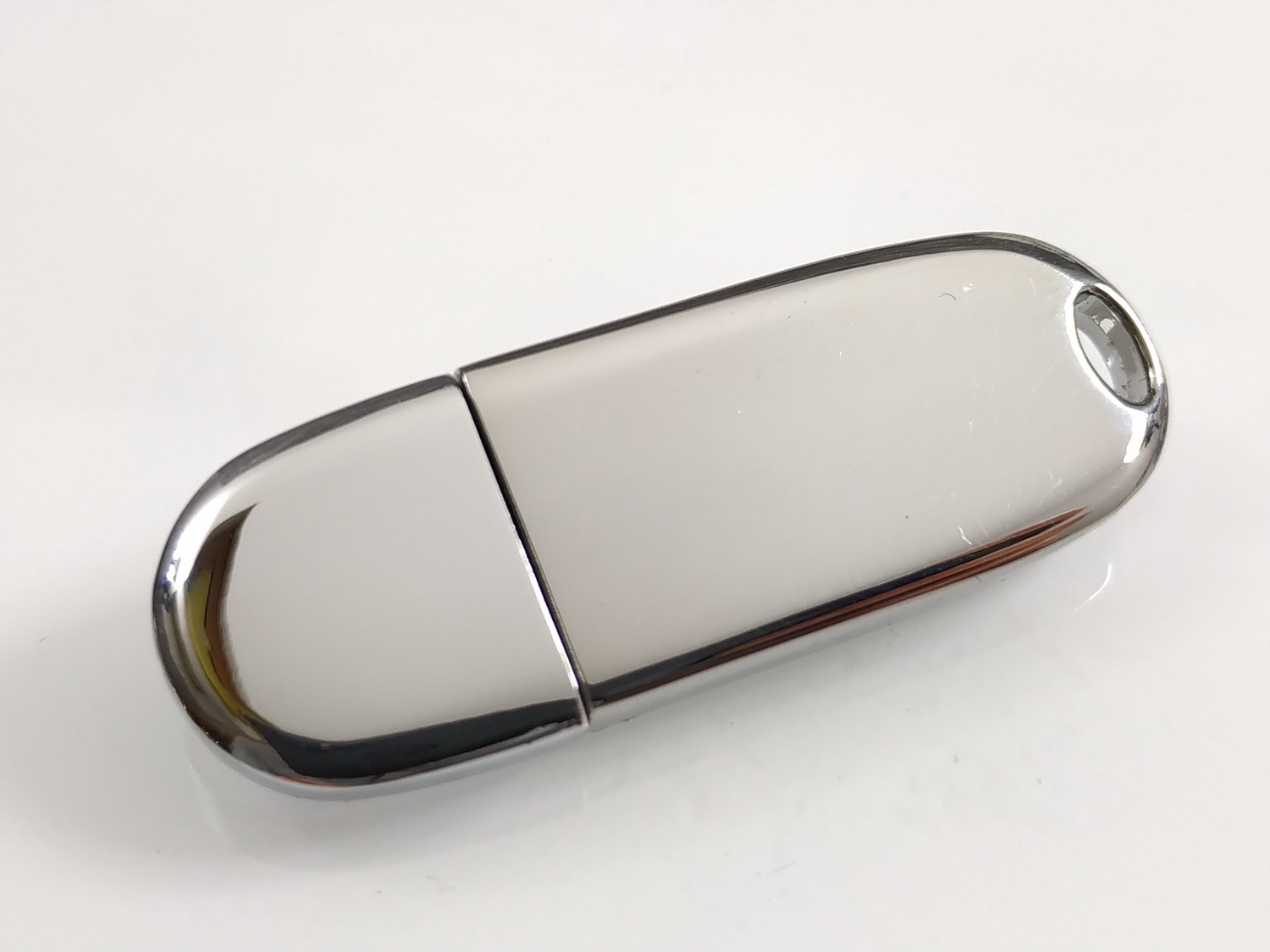 Гламурная флешка